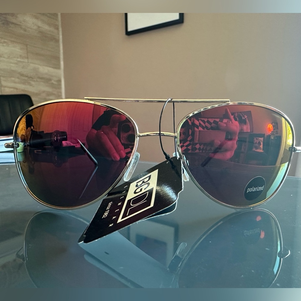 BG DL Polarized Aviator Sunglasses with Gold Frame